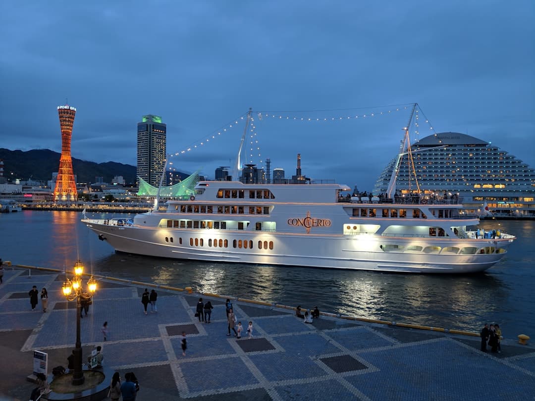 3 Evacuated as Hantavirus Cruise Ship Heads to Spain